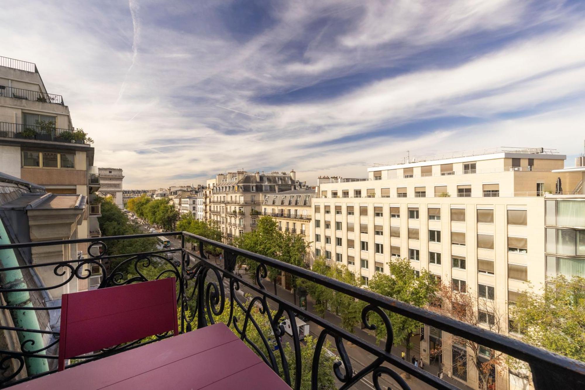Elysees Ceramic Hotel Paris