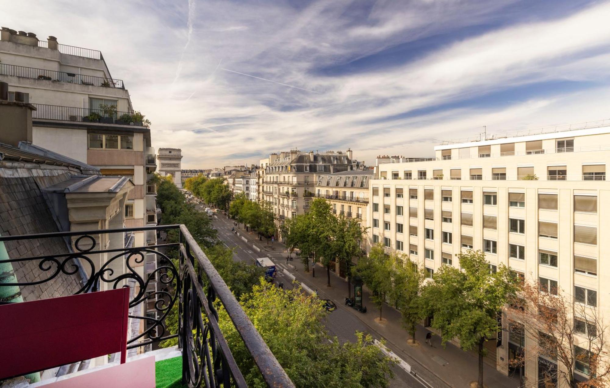 Elysees Ceramic Hotel 3*