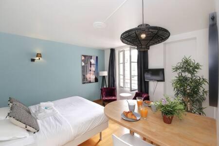 Apartment 402 -studio Elegant Et Confortable A 5 - Flat-guest