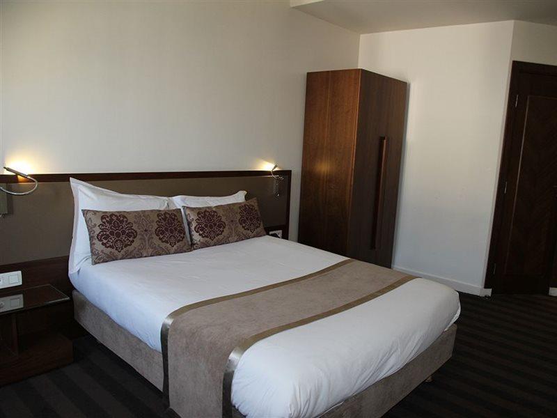 Hotel Art Batignolles