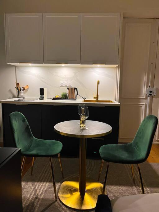 Chic Montmartre Opera Appartement