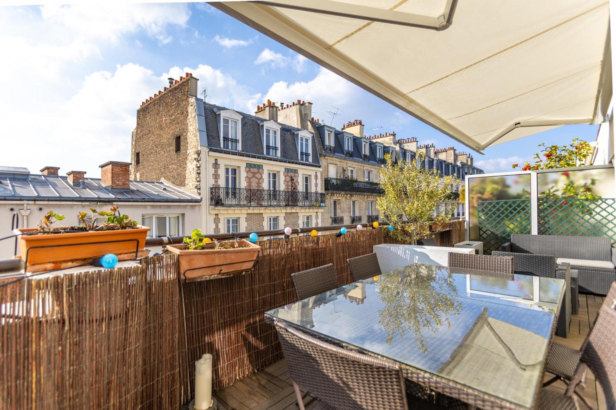 D'amis - D'hotes-b&b-guest House Bed & Breakfast Paris
