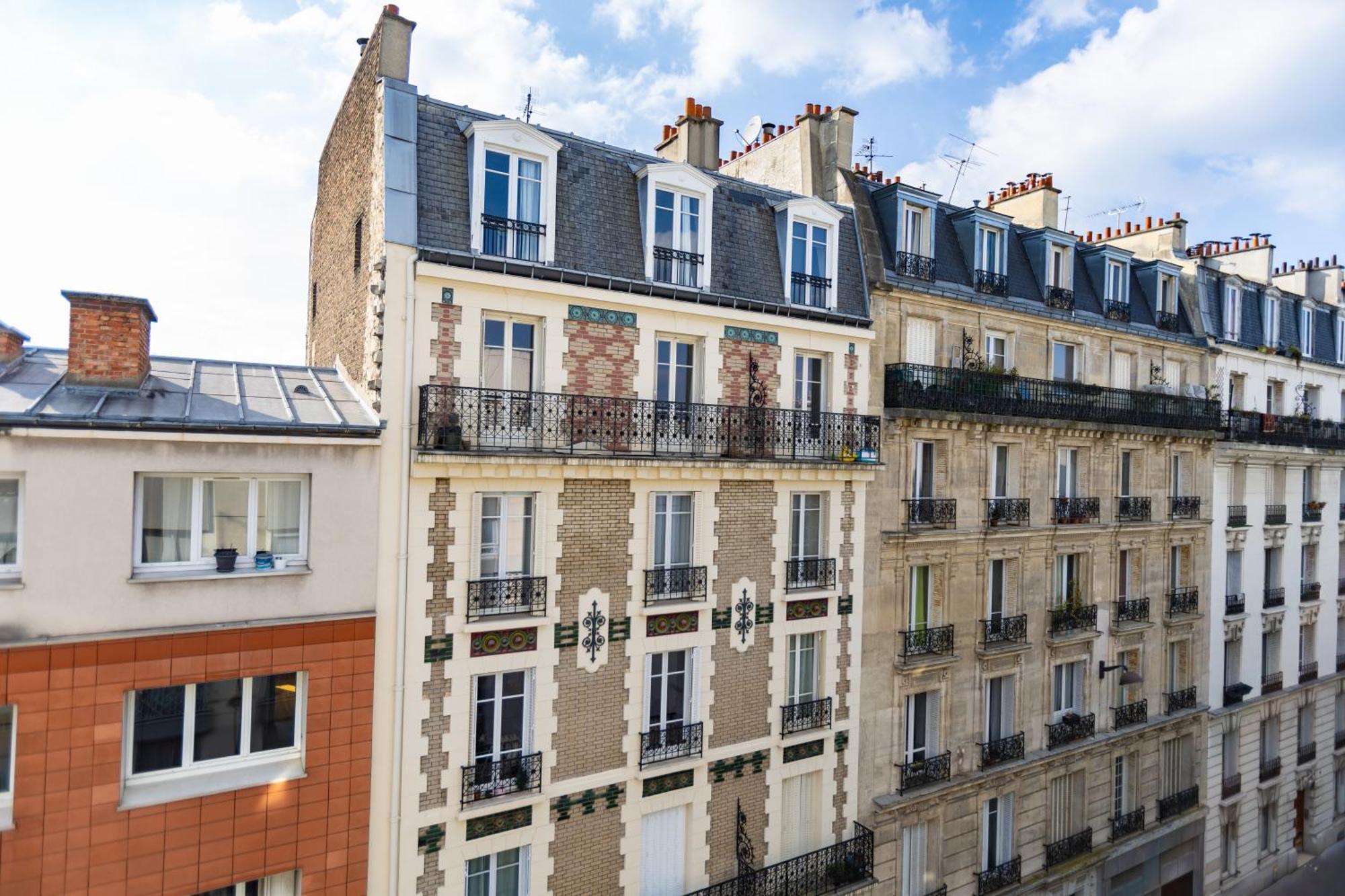 D'amis - D'hotes-b&b-guest House Bed & Breakfast Paris