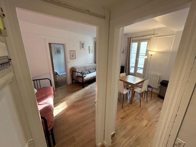 Sacre Coeur Montmartre Et Tour Eiffel, 8 People, Apartment Paris