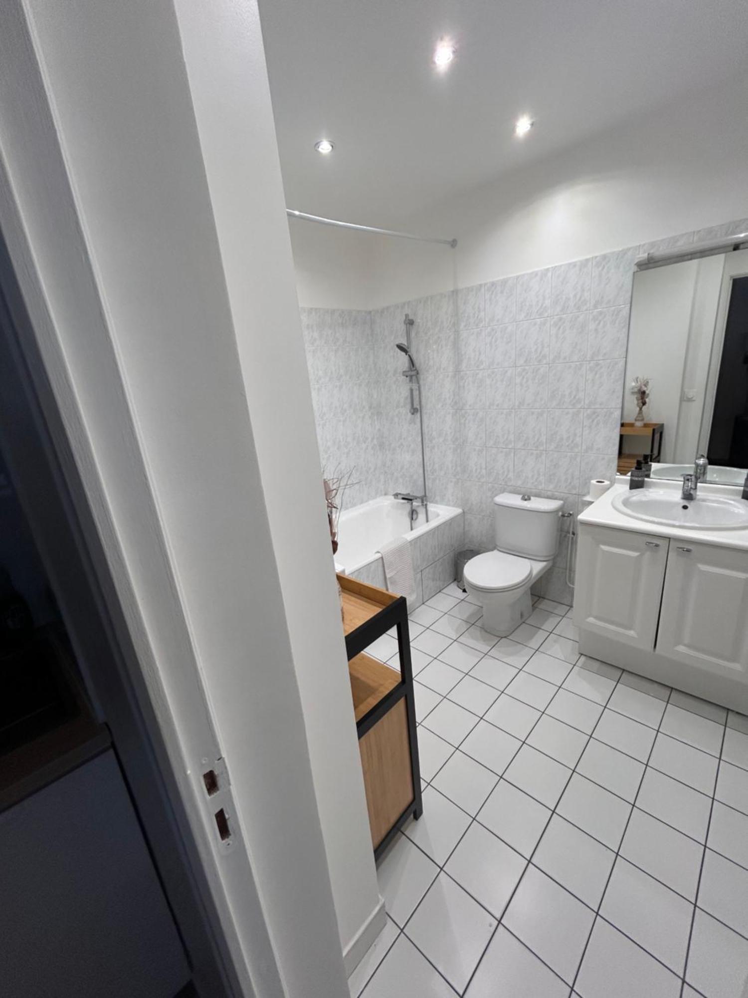 / Loft 8eme Apartment *