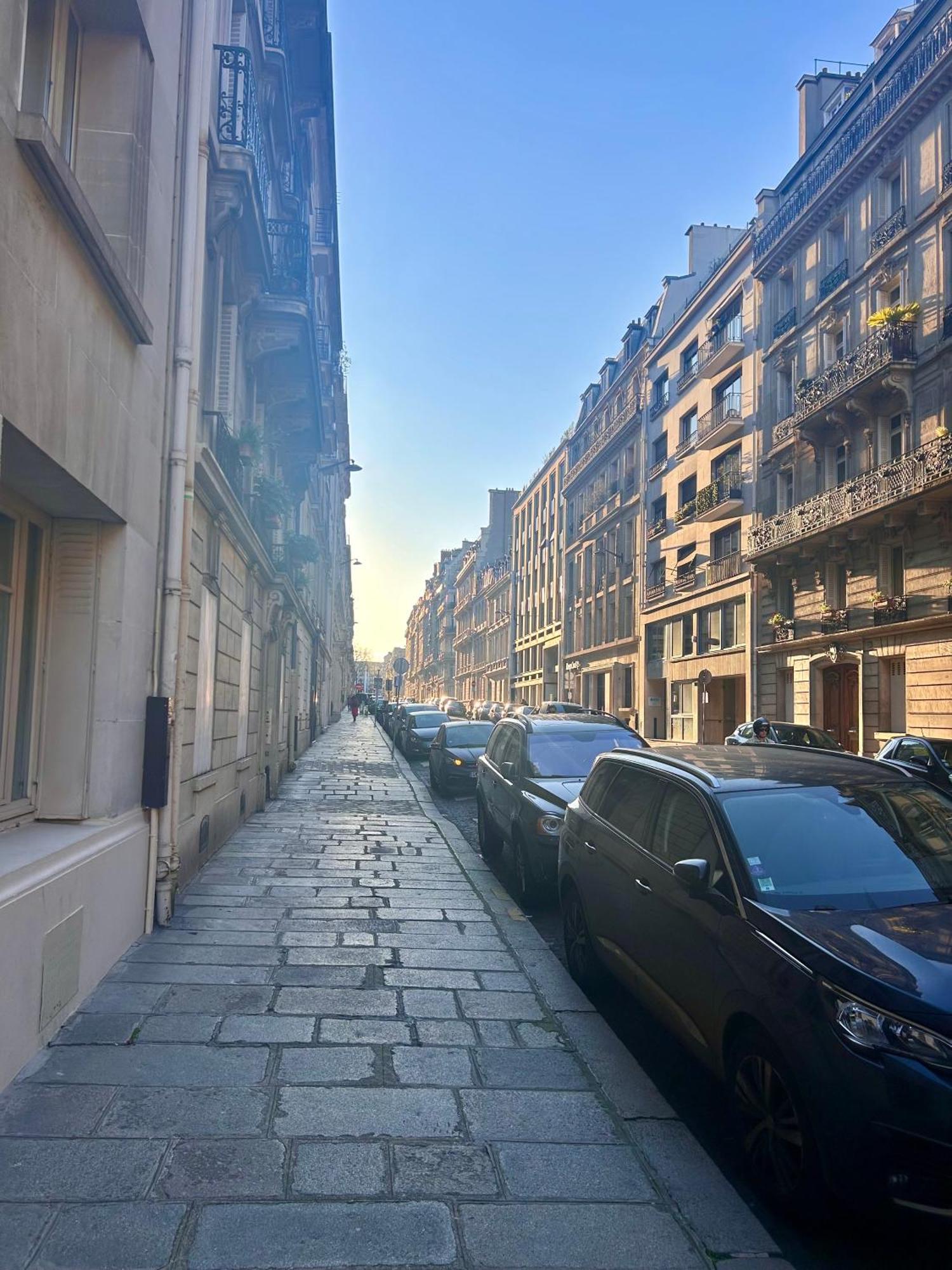 / Loft 8eme Apartment Paris