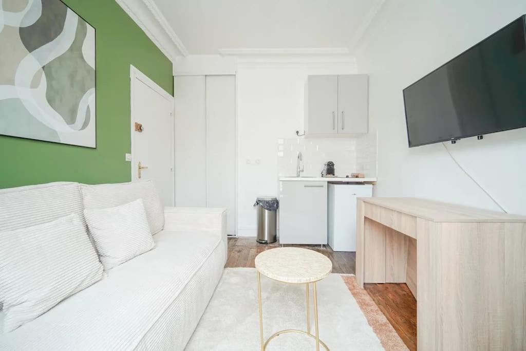 Appartement Proche Vaugirard - Sauge - Iii