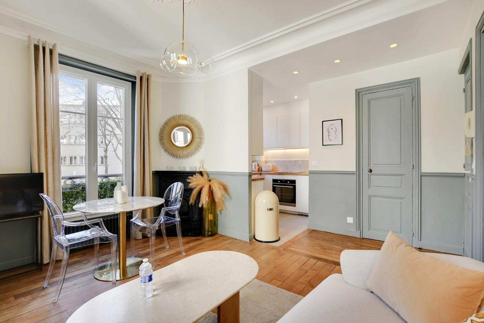 Haussmann By Les Maisons De Charloc Homes Paris