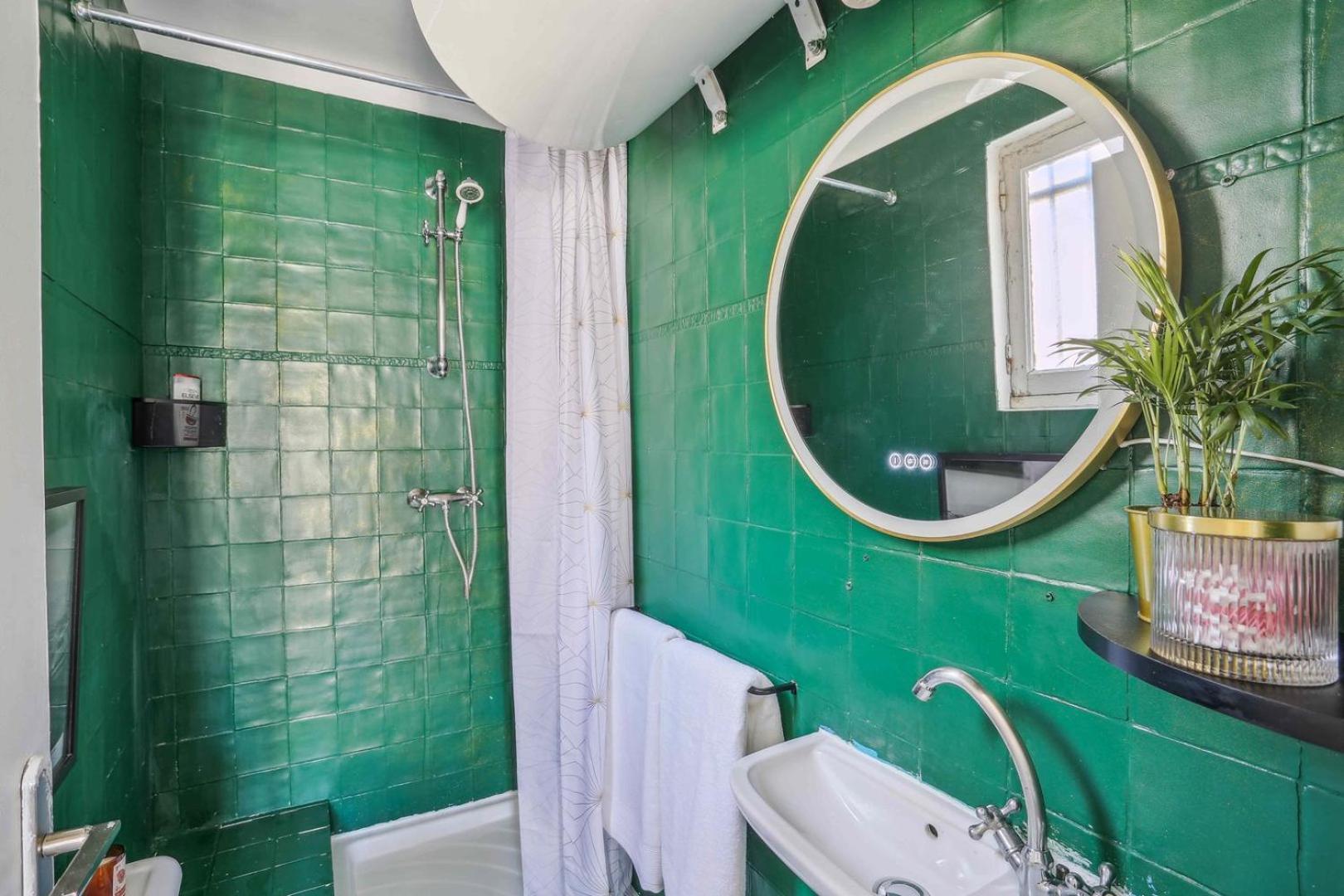 Le Joyeux Dans Les Hauteurs De Montmartre Appartement *