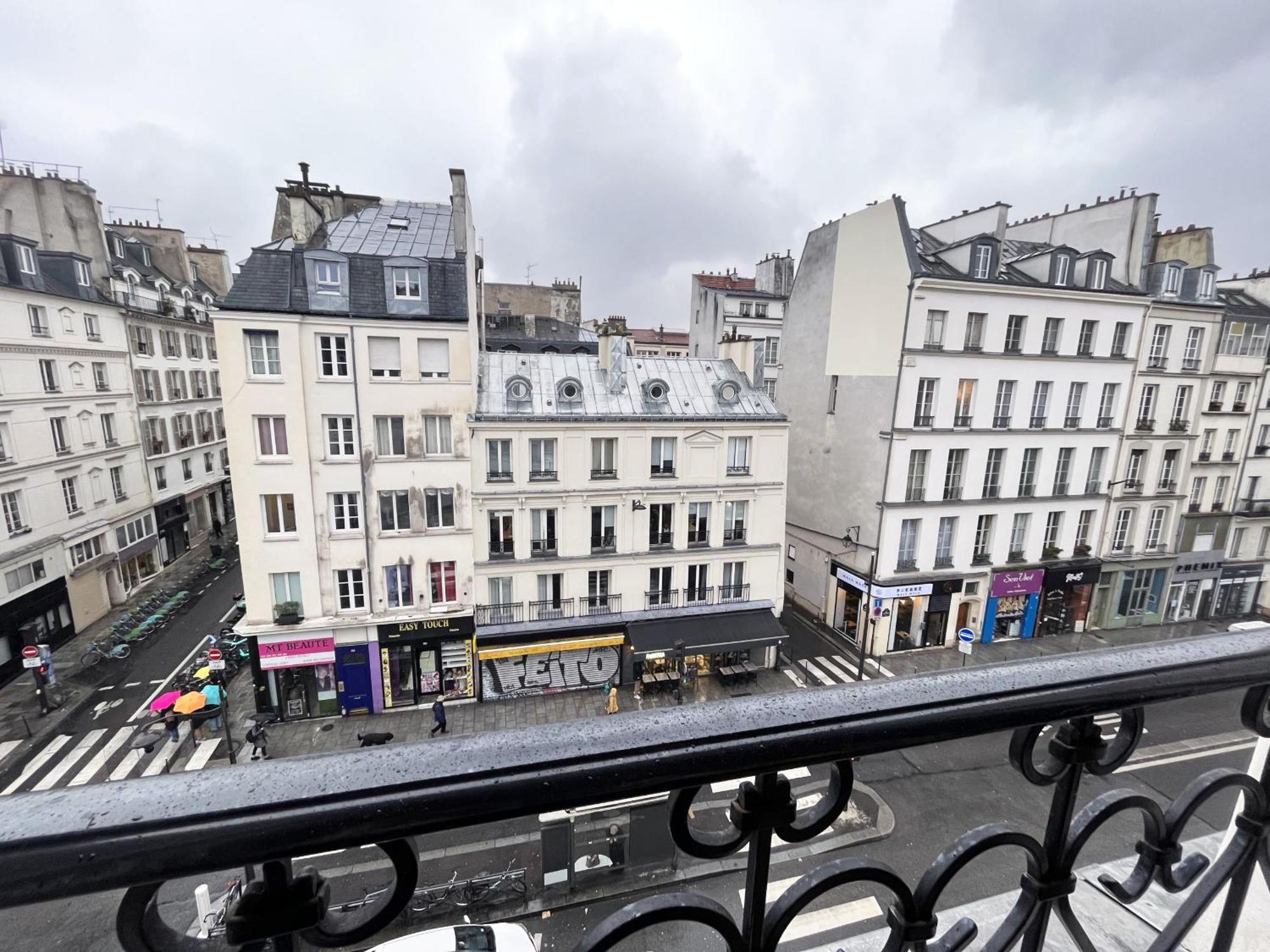 Apartment 164 - Charming In Center Of *