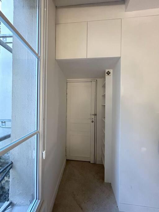 Duplex Sur 2 Etages - Le Marais - Centre Apartment *