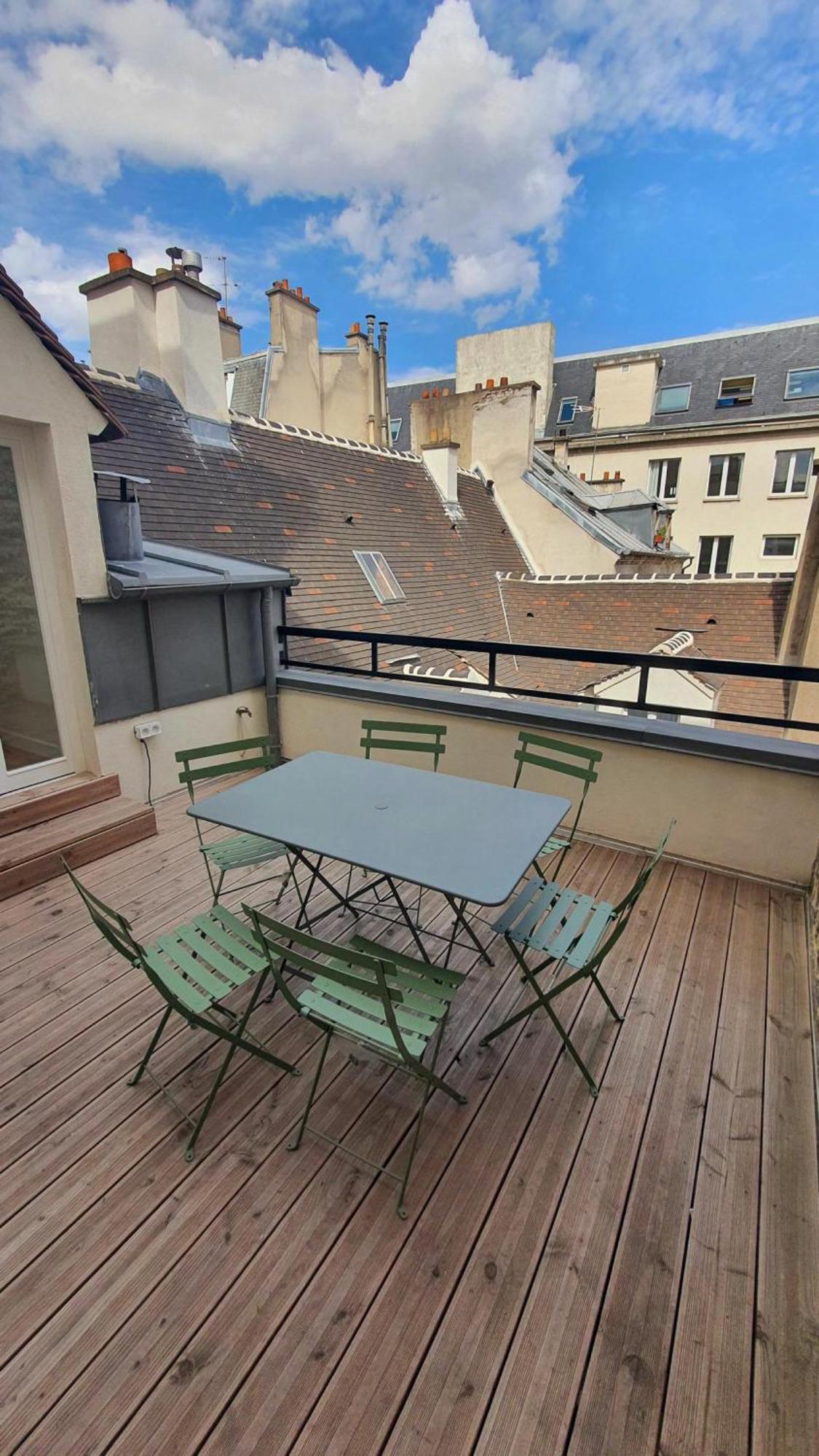 Isabelle De France Apartment