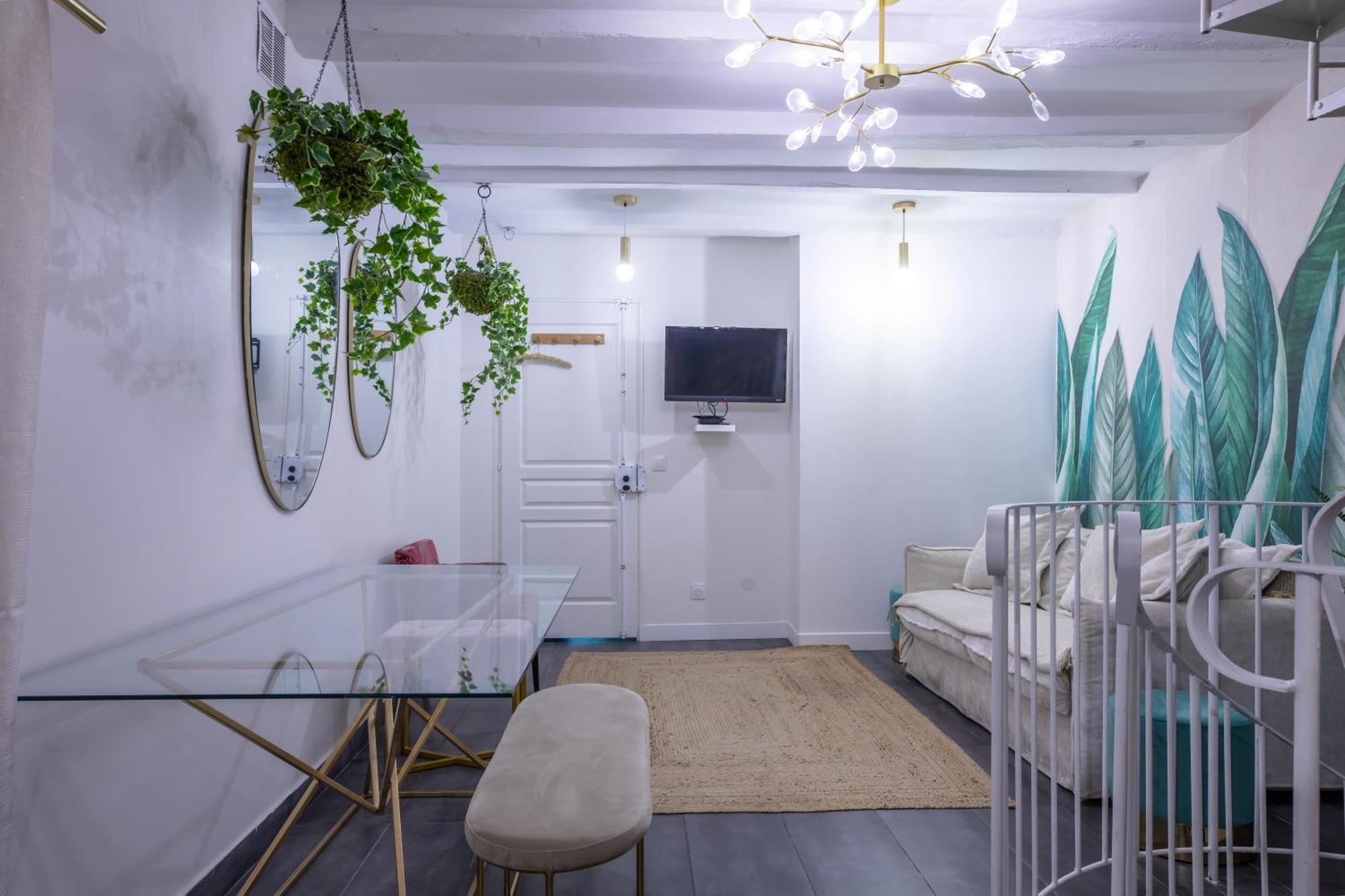 - Le Louvre Working & Living Appartement *