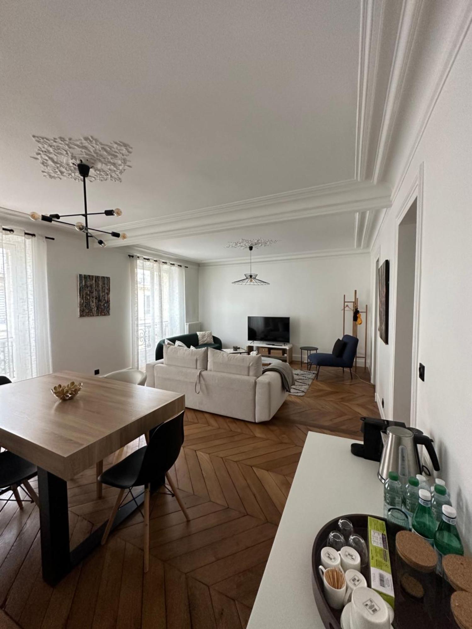 Centrale Moderne Cosy Familial Arc De Triomphe Apartment *