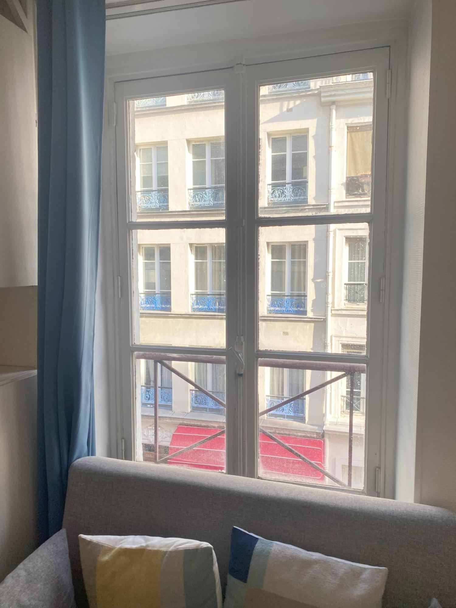 Super 3t Proche Tour Eiffel Apartment *