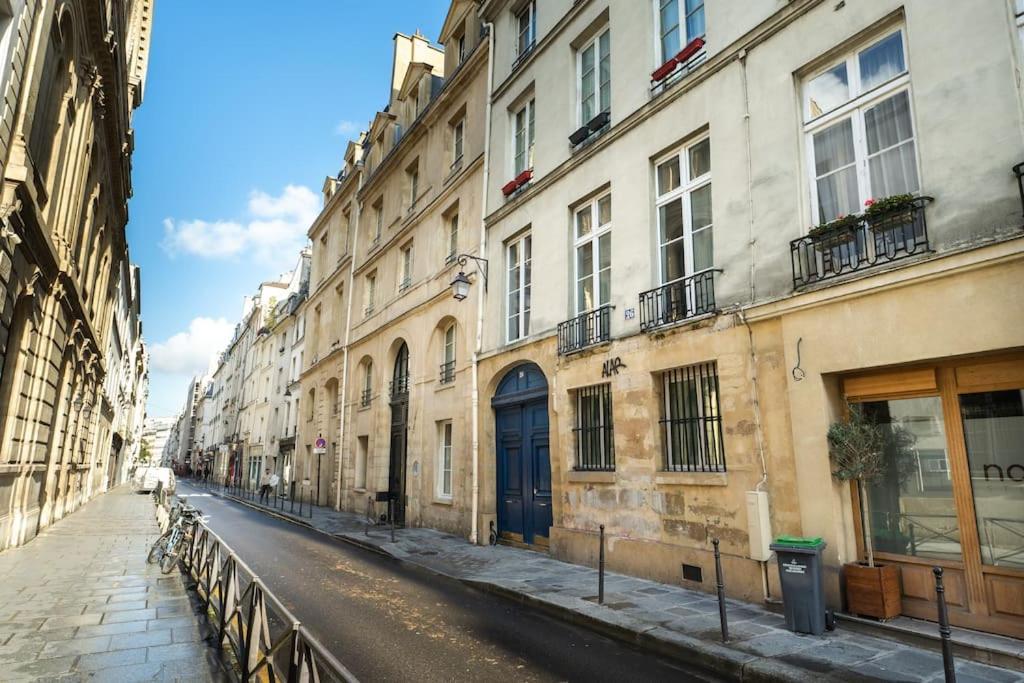 Apartment Grand Place Des Vosges, Marais/bastille *