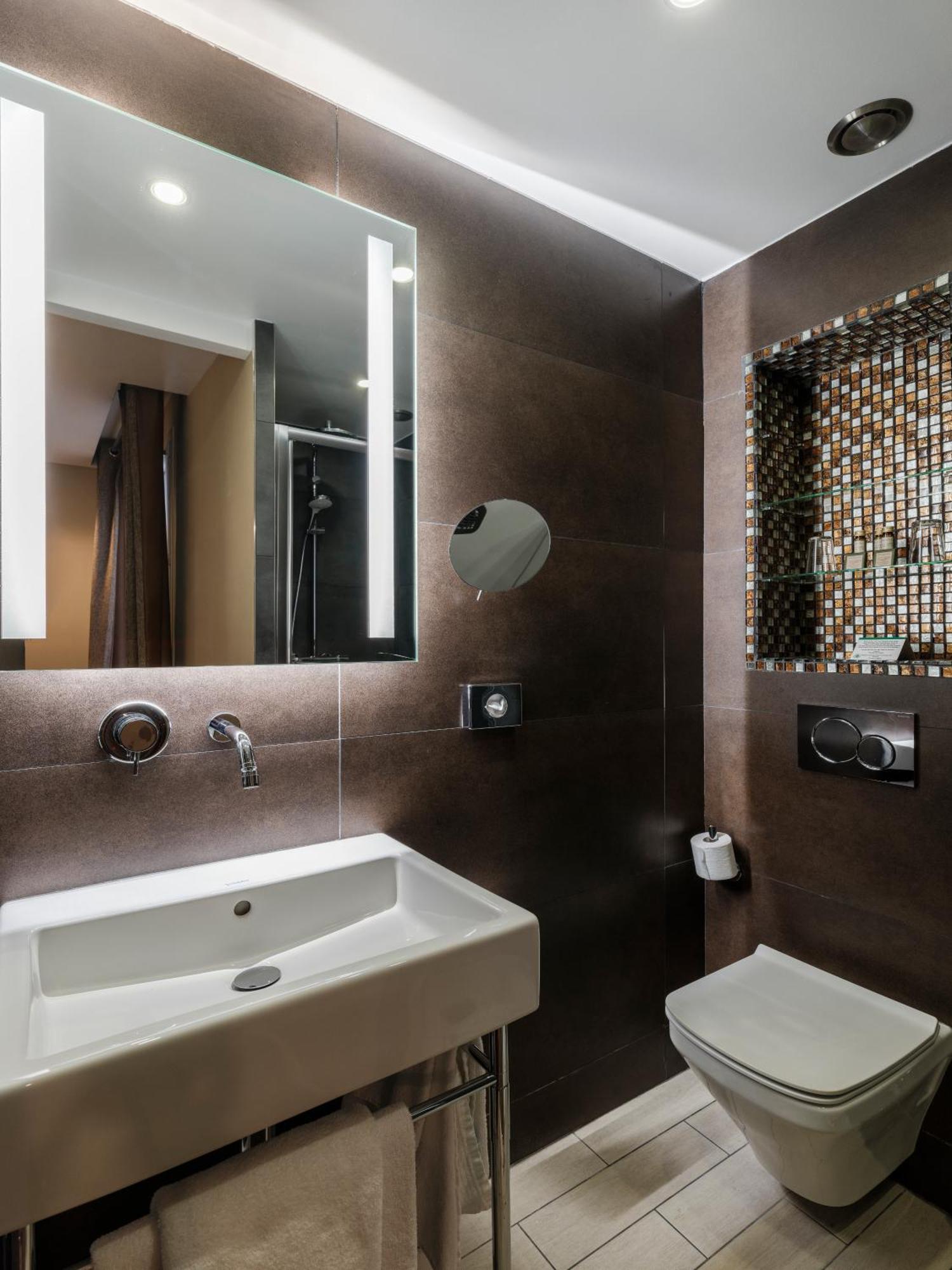 Minerve 3* Paris