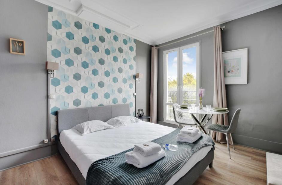 Apartment Republique - Magenta *
