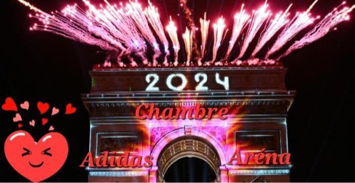 1 Arena - La Chapelle Homestay Paris