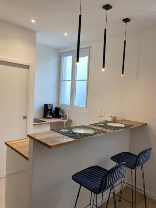 Apartment Cozy Modern