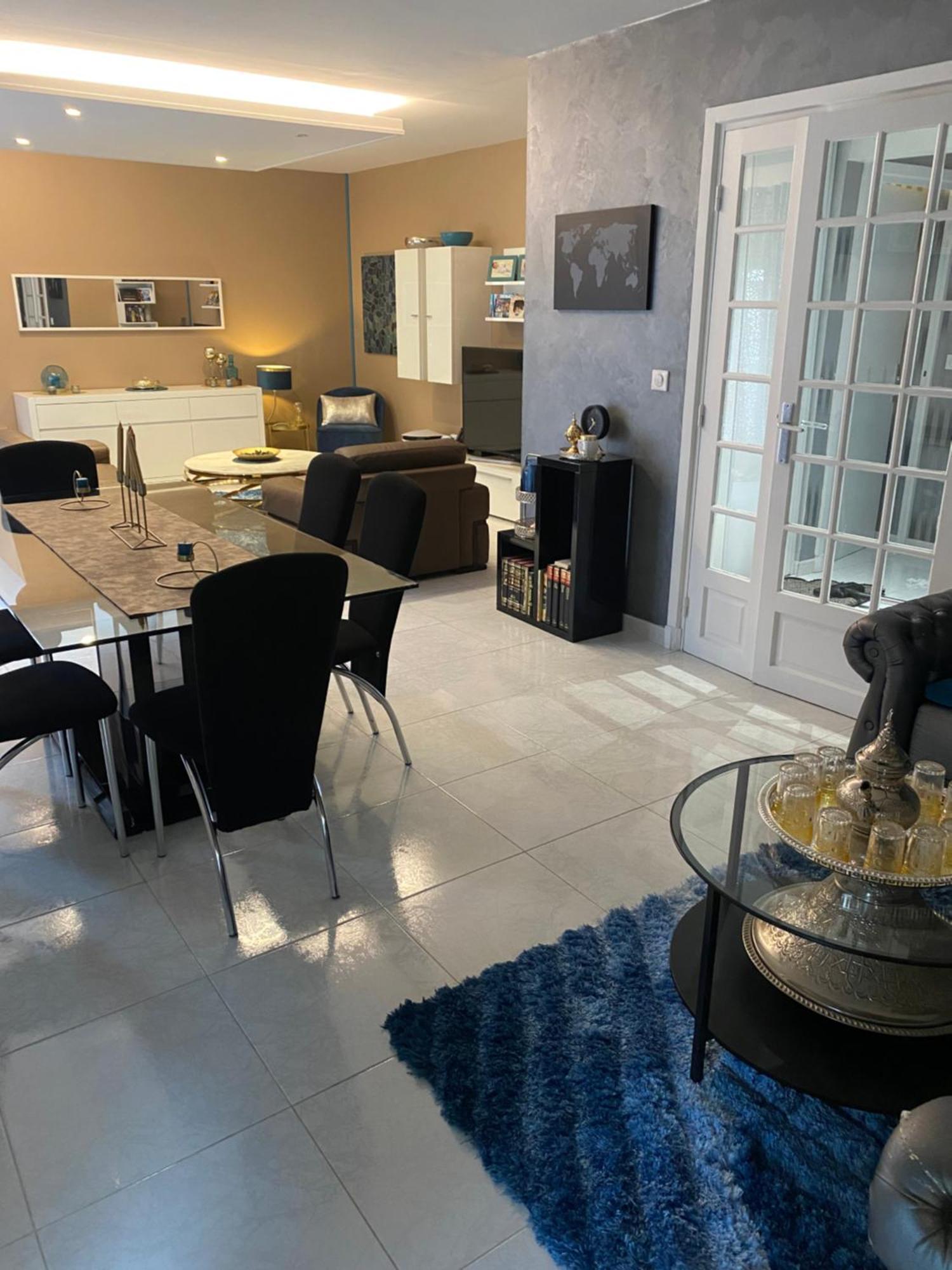 Familial 140 M2 13 Apartment *