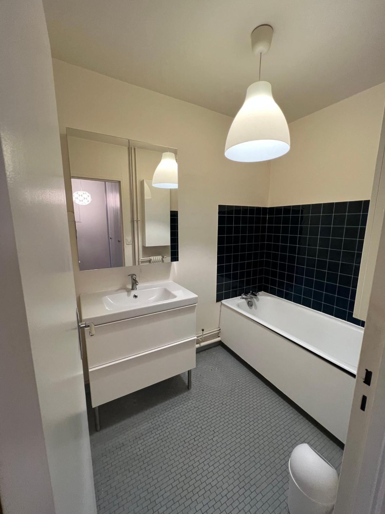 2 Pieces Apartment