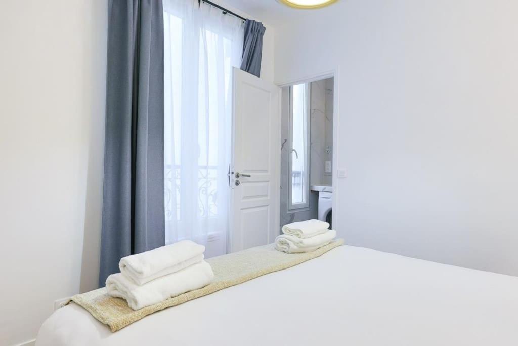 Spacieux -1bdr/4p -le Bas Montmartre Apartment Paris