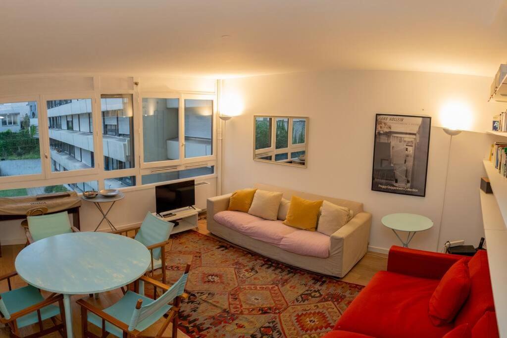 Familiale - Bord De Quai Appartement Paris