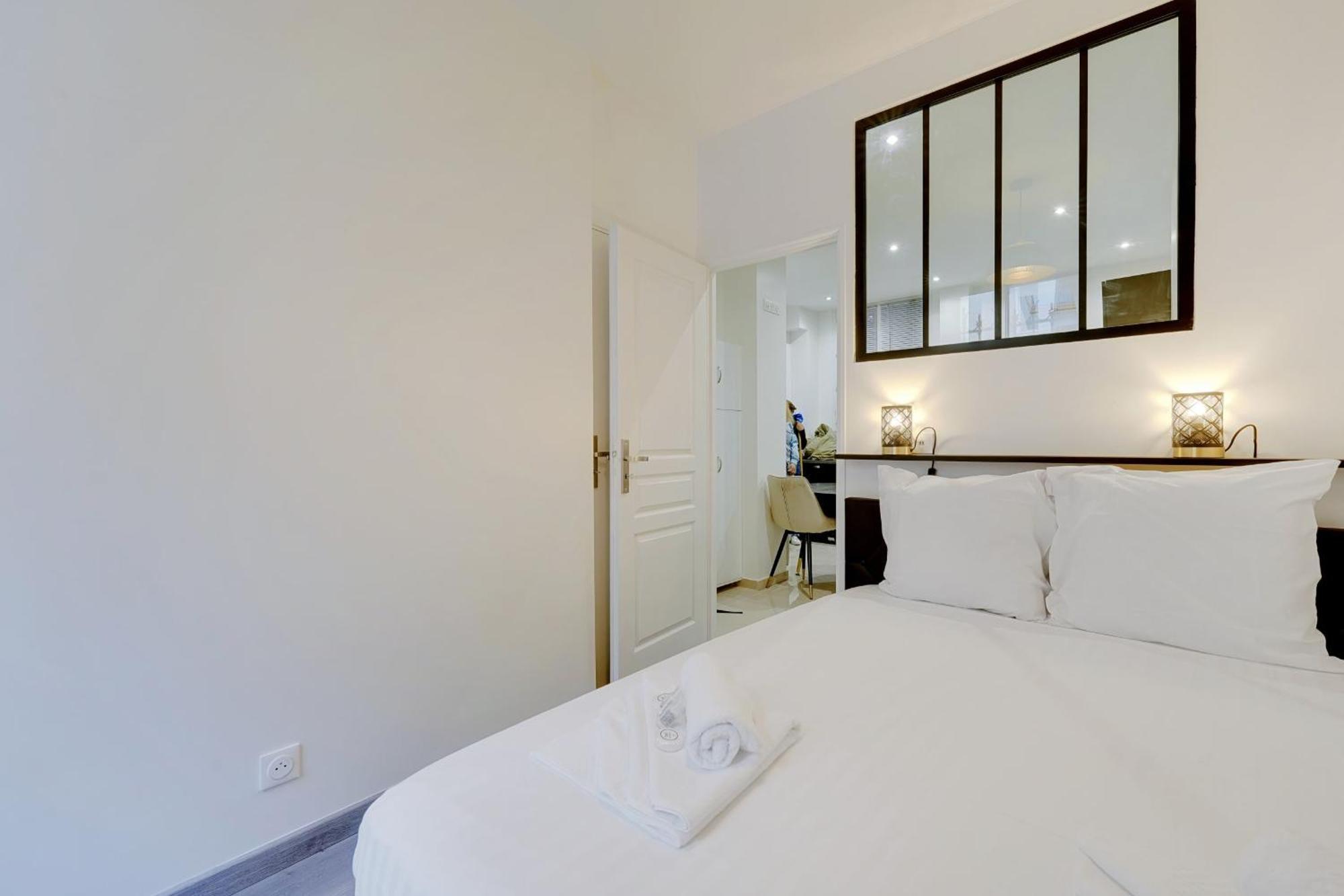 Comfortable Marx Dormoy Appartement *