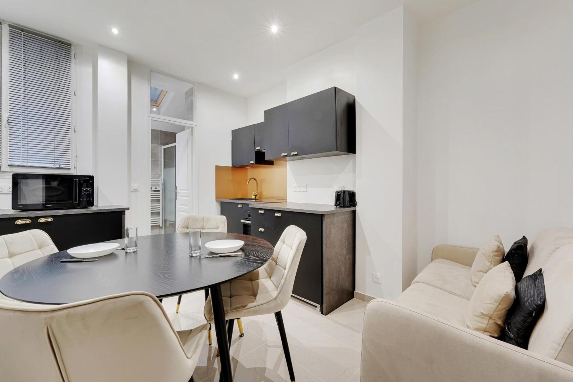 Appartement Comfortable Marx Dormoy Paris