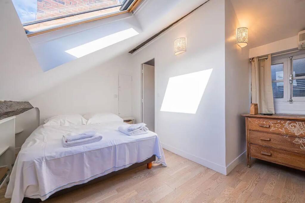 Amazing Location Only 3 Minutes From Luxembourg Gargens * Paris