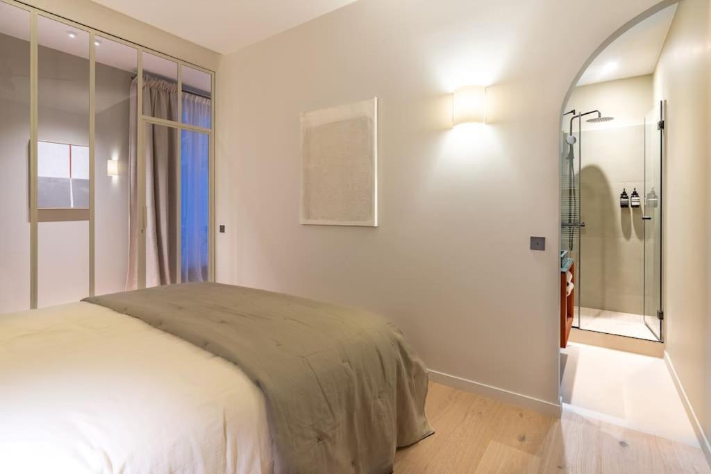 Marais - Magnificent 3br/bth Decorated With Taste *
