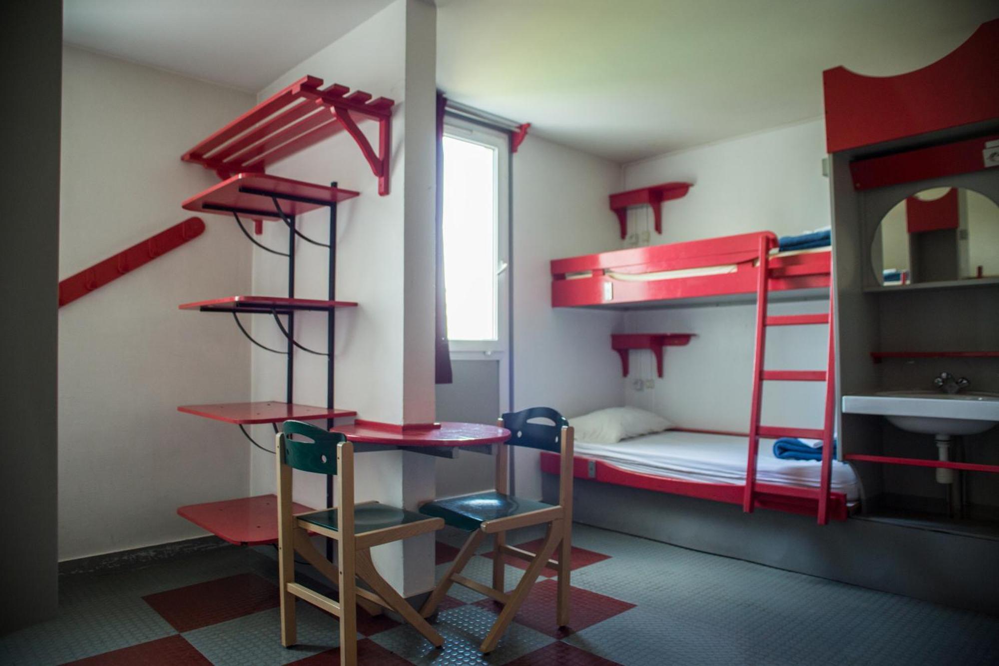 Hi Le D'artagnan Hostel *