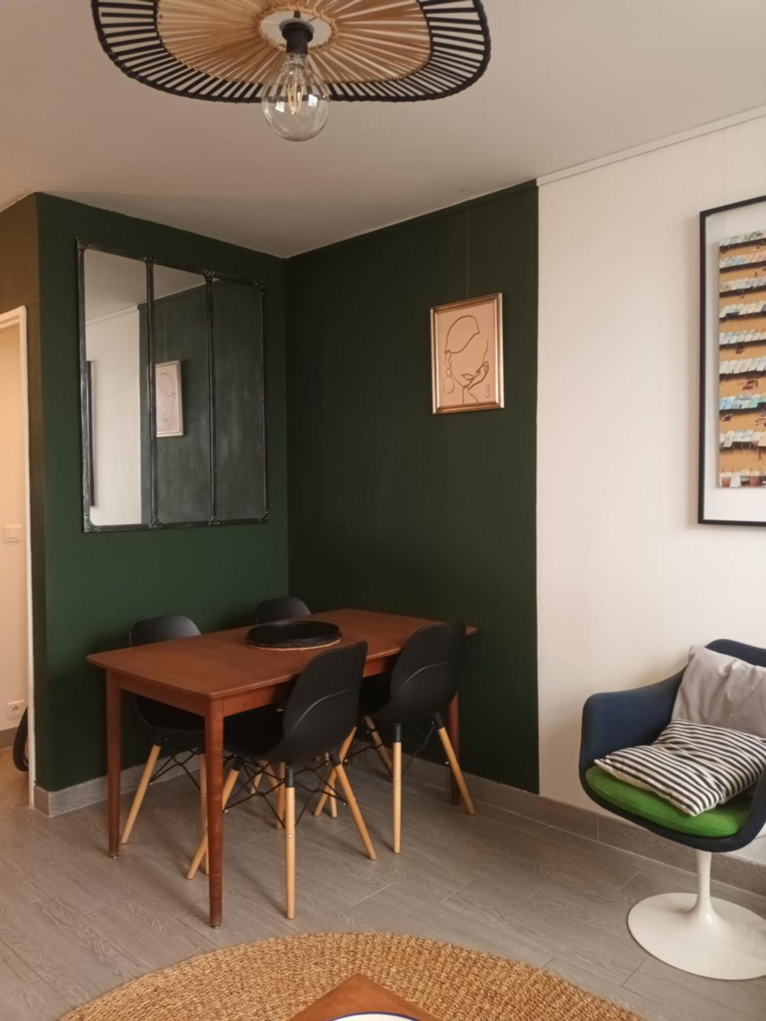 Appartement Sunny Flat In *