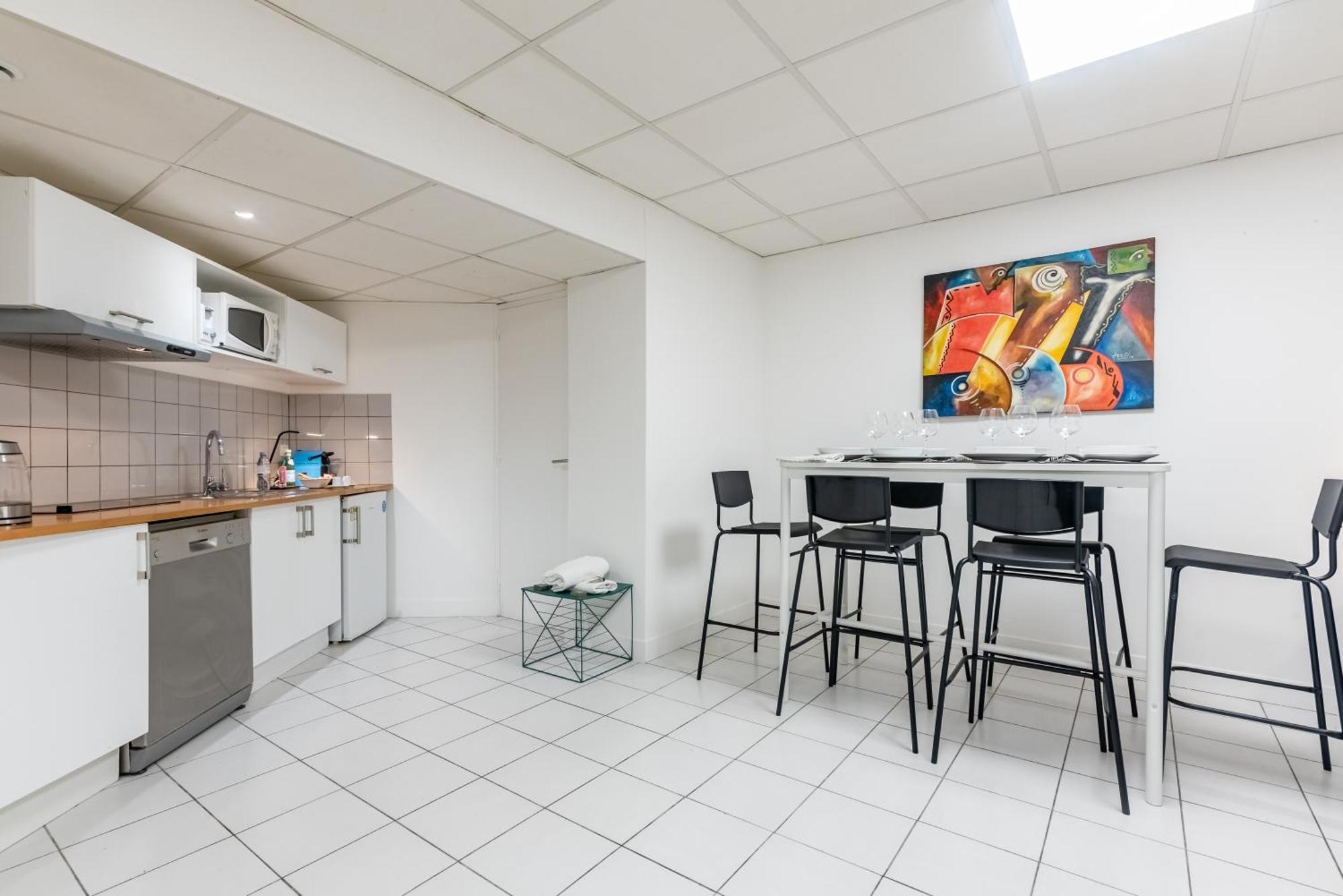 Magenta Blue Apartment
