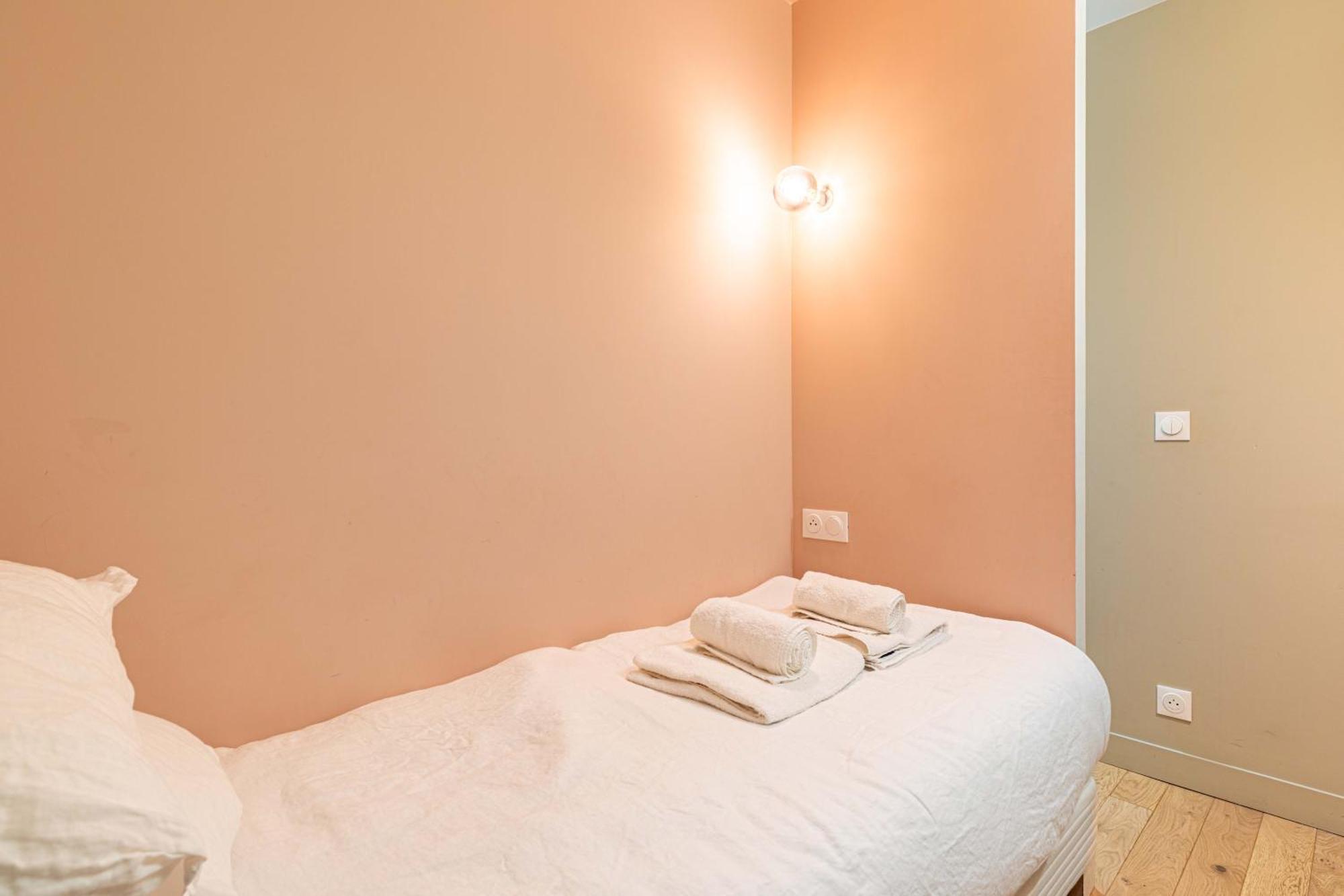 Quiet With Terrace&ac-le Marais/bastille Appartement