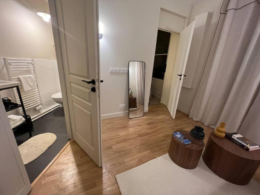 Marais - Unique Duplex Decorated With Taste Apartment
