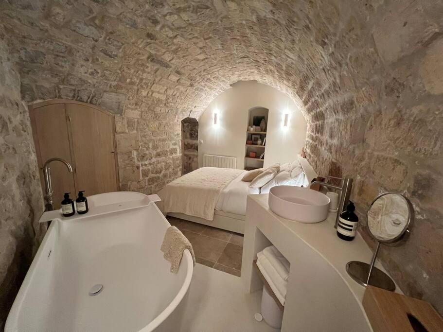 Apartment Marais - Unique Duplex Decorated With Taste