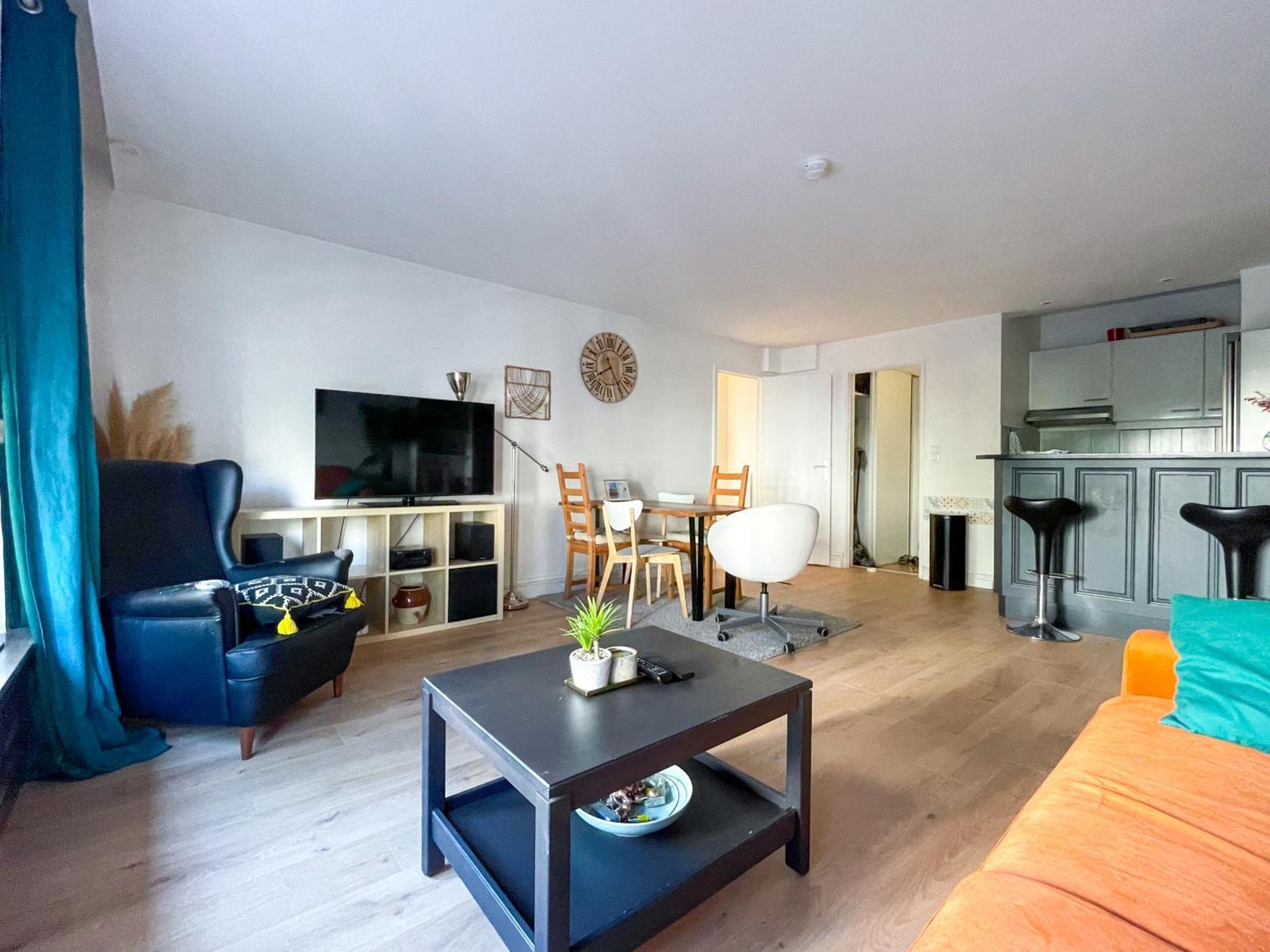 Spacieux En Plein Coeur De Apartment