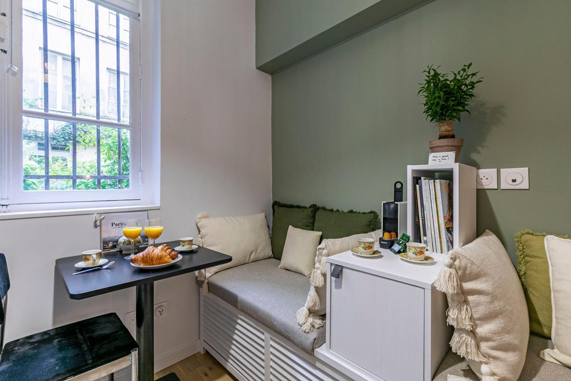 Design And Quiet On Wooded Courtyard ! Apartment