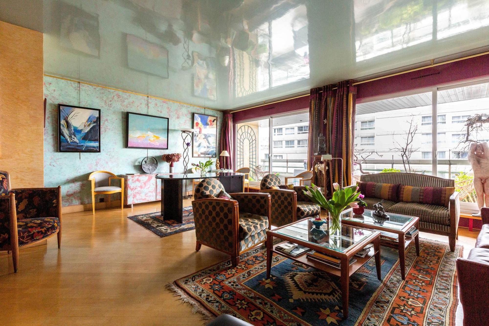 Veeve - The Salon In The Sky Apartment Paris