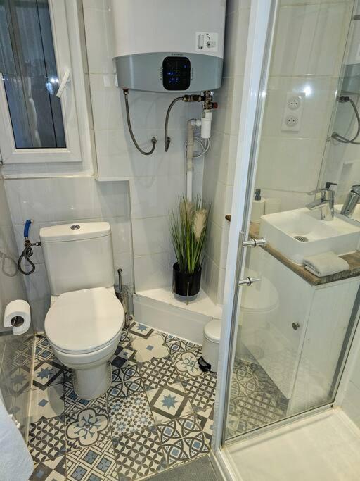 French Luxury Apartment *