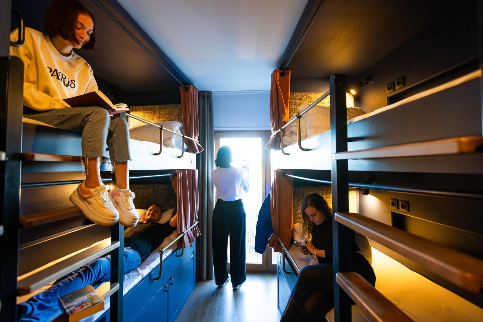 The People - Nation Hostel