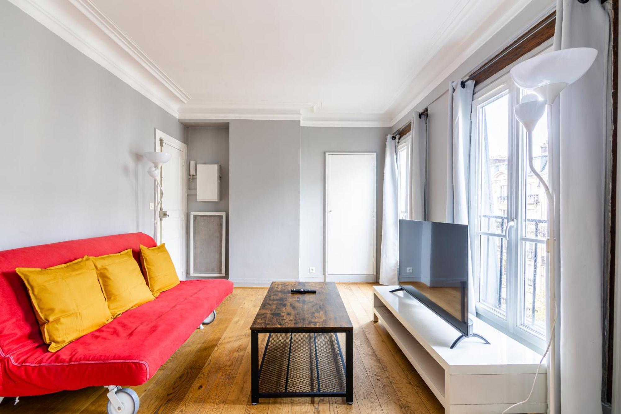 Apartment Luxurious 2 Bedroom Tour Eiffel Bourdonnais Free Netflix *