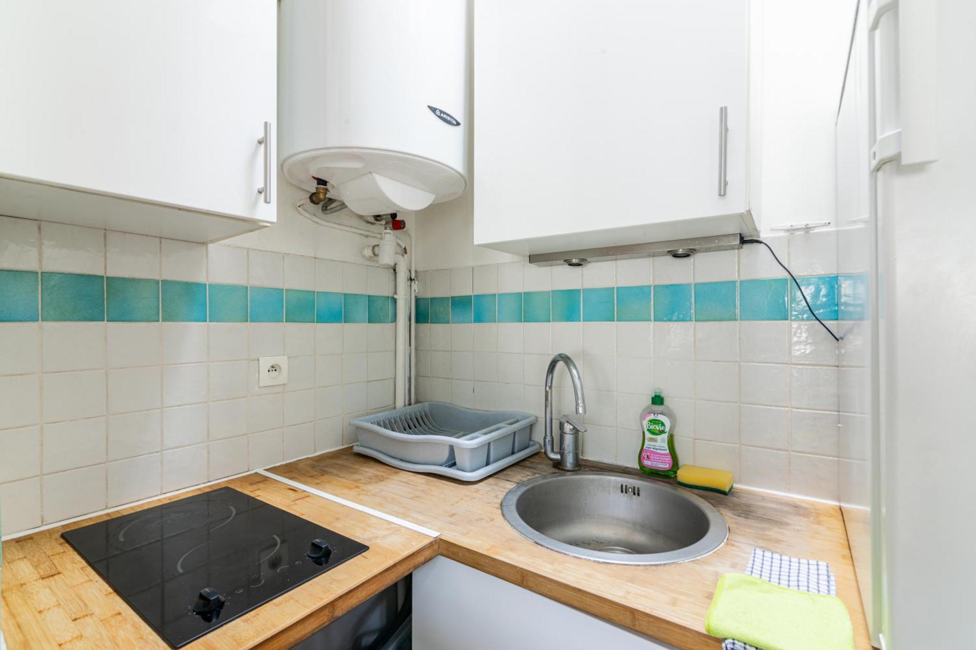 Apartment Luxurious 2 Bedroom Tour Eiffel Bourdonnais Free Netflix