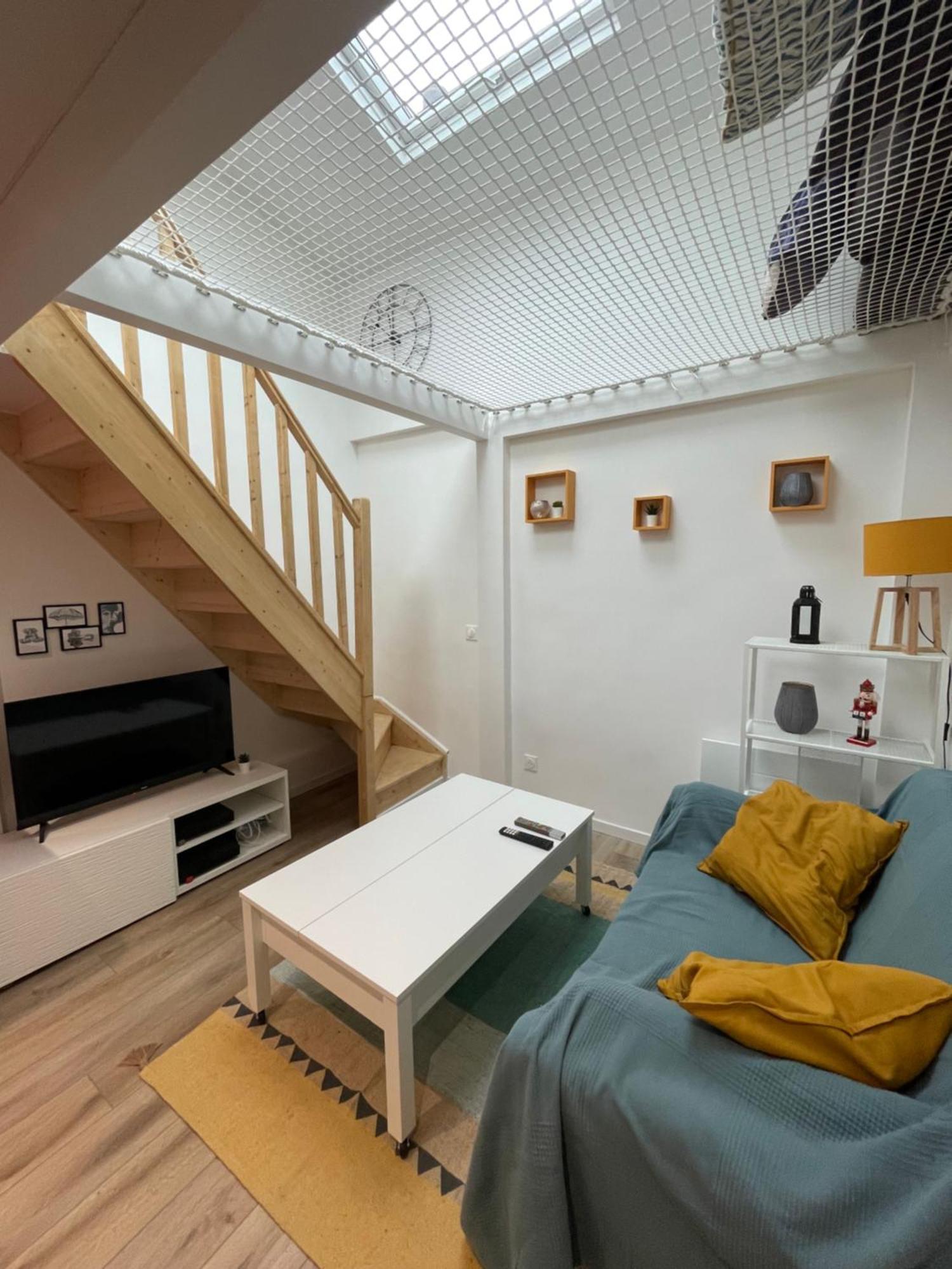 Center Apartment Paris