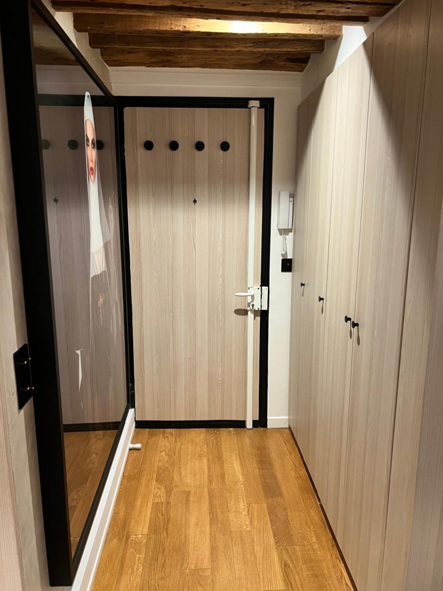 Luxe Louvre Apartment Paris