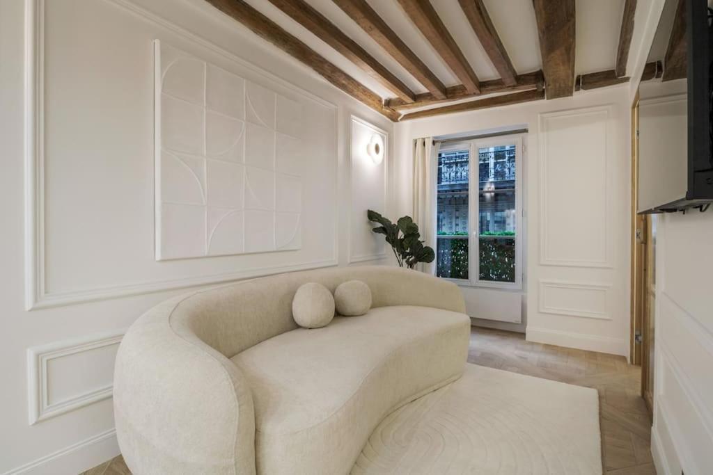 Royale # Palais De L'elysee # 8 Apartment Paris