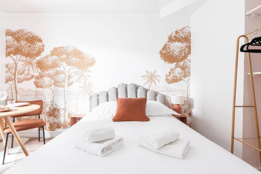 Appartement Studio Metro Nation - Oasis - Iii