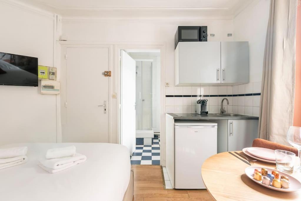 Appartement Studio Metro Nation - Oasis - Iii *